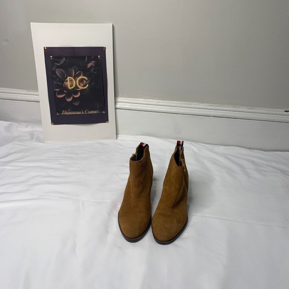 Tommy Hilfiger Ruthee Bootie - Camel Tan Women's  Boots  Size 7.5 M